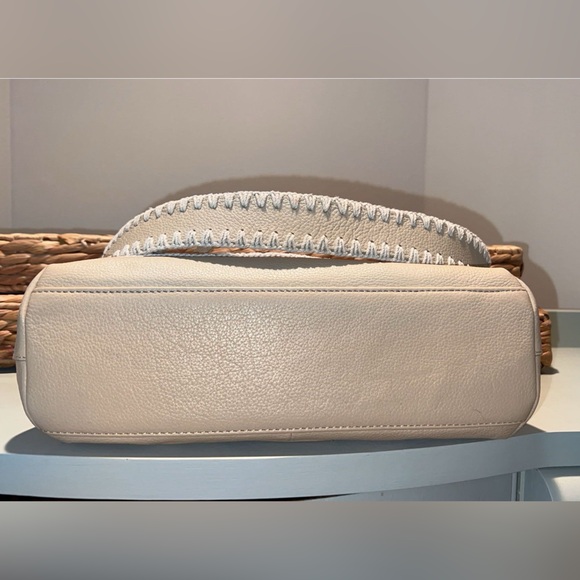 Lucky Brand Shoulder Bag - Picture 5 of 9